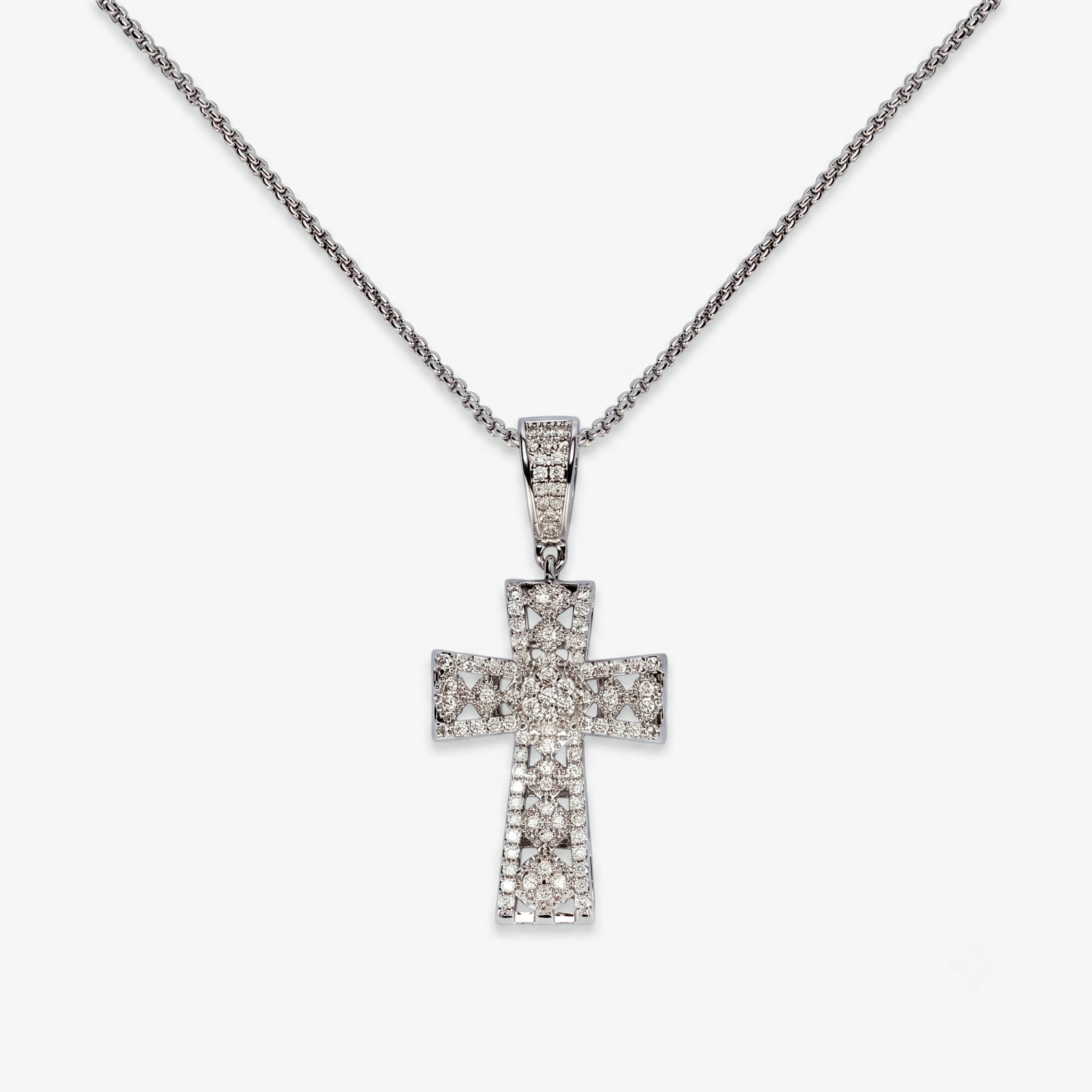 Majestic Faith Cross Necklace – Silver Majesty